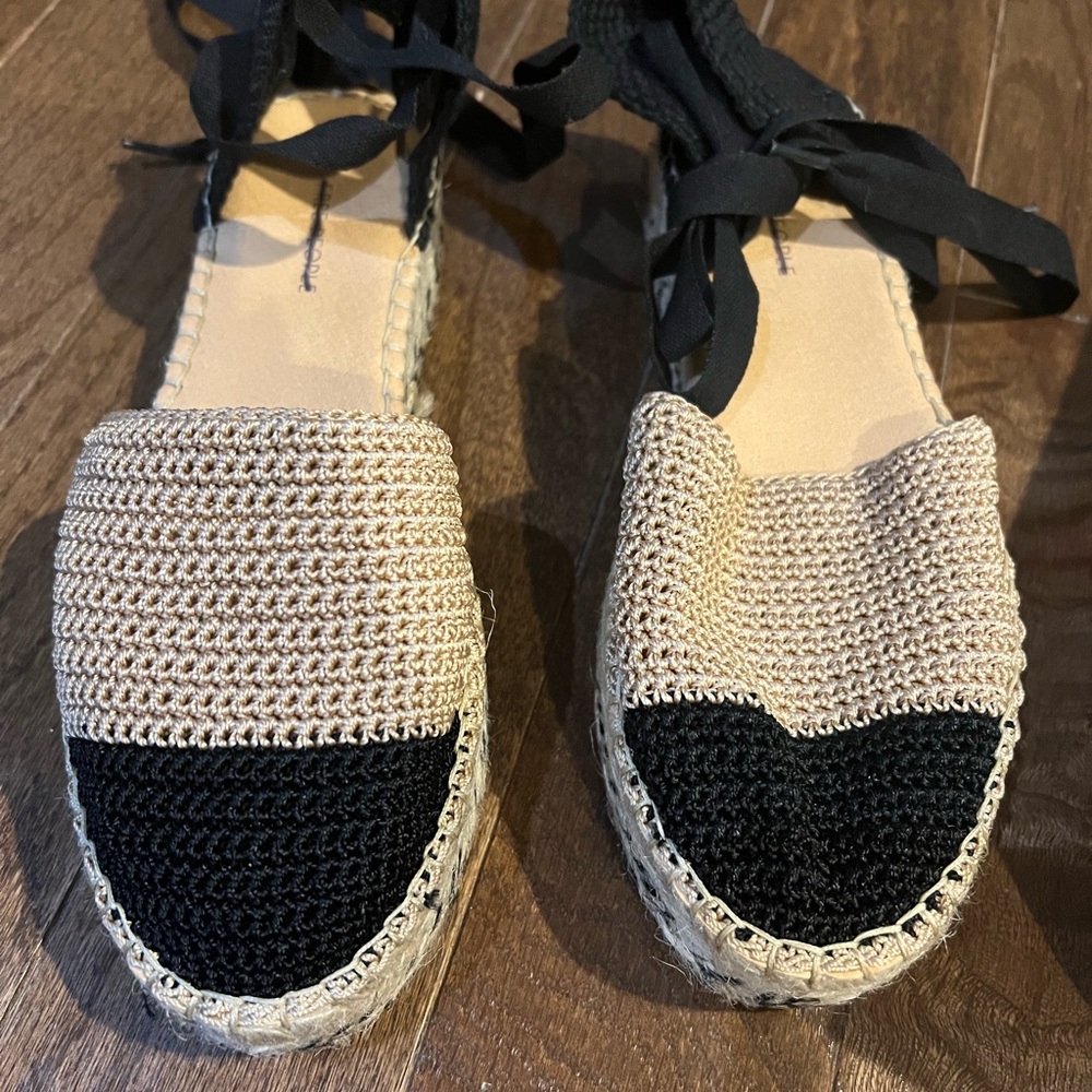 Free People Black and Tan Espadrille Flats